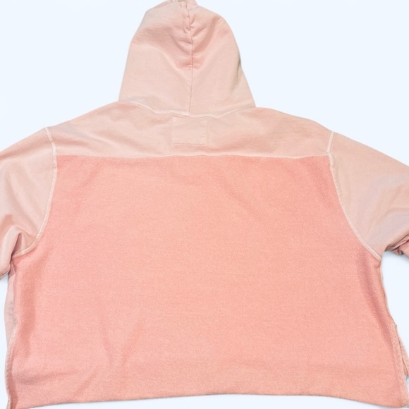 Lily & Lottie Chelsea Deboer Distressed Hoodie Size Medium Light Pink Raw Edges - Picture 6 of 13